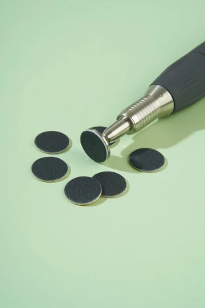 ALGEBRA BEAUTY   STRONG BLACK   Мягкие   M (20мм)   #180   (50шт)   Сменные файлы  для педикюрного диска на вспененной подложке